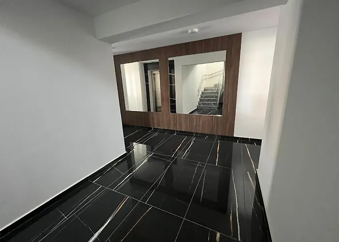 One Bedroom Penthouse Flat *